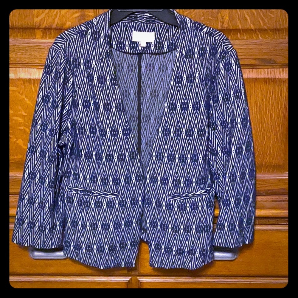 Skies are blue casual blazer